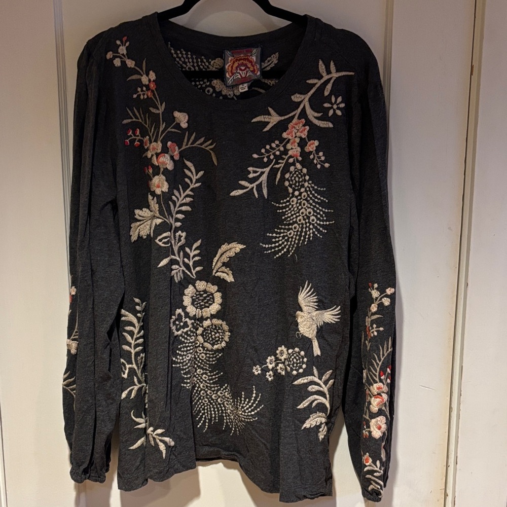 Johnny Was Black Floral Embroidered Long Sleeve Top 3X